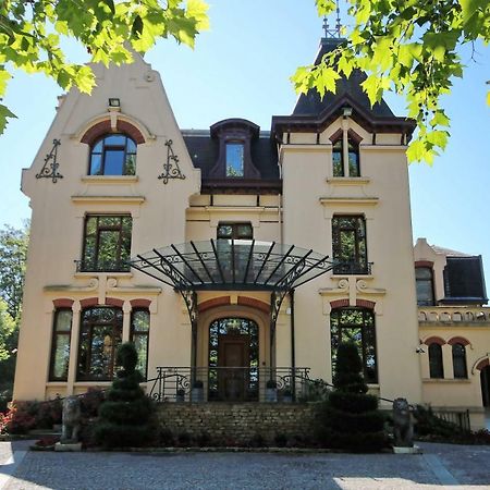 Le Manoir De La Mantille Caudry Exterior foto